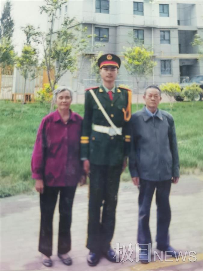 湖北文理学院学子走进大西北,千里寻访英模