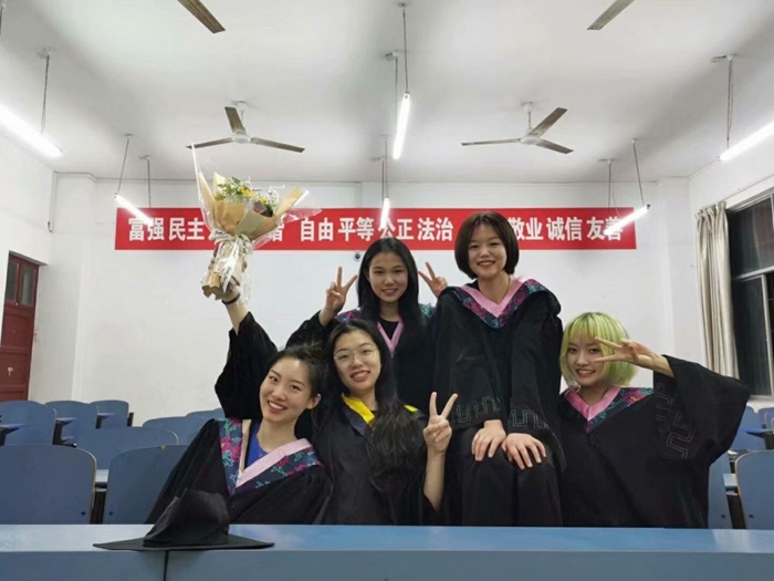 湖北文理学院2021毕业季：定格，滚烫的青春（图）